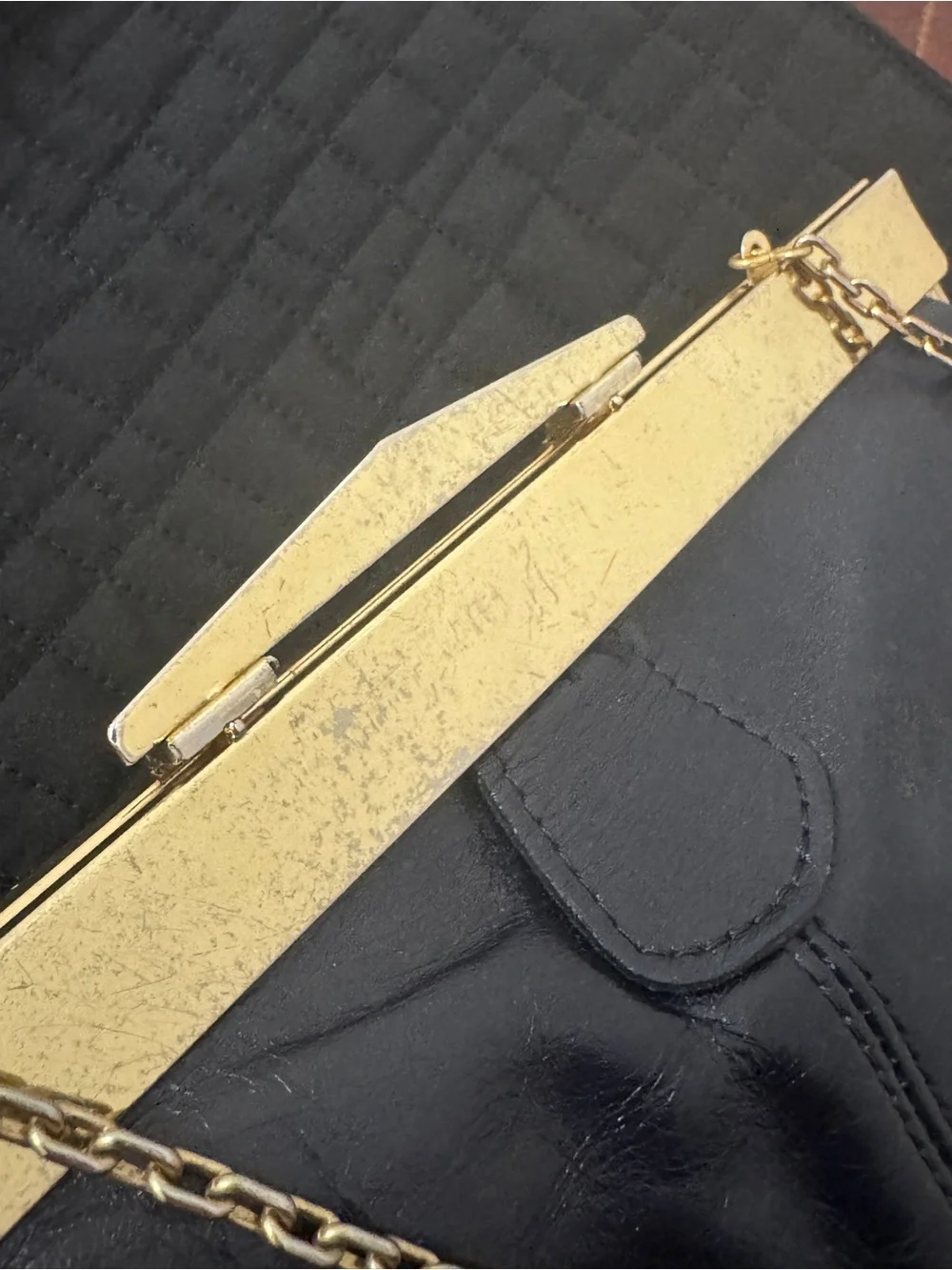Letrice Vintage Black Leather Frame Clutch Shoulder Bag Gold Tone‎ Chain Purse